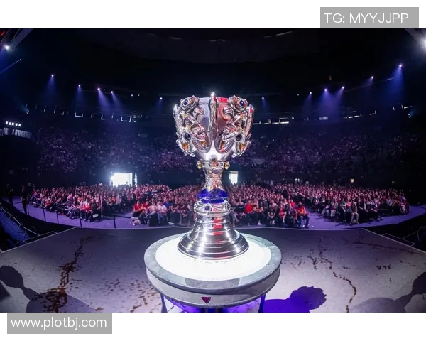 高校联赛点评：FPX战术表现解析与未来发展展望